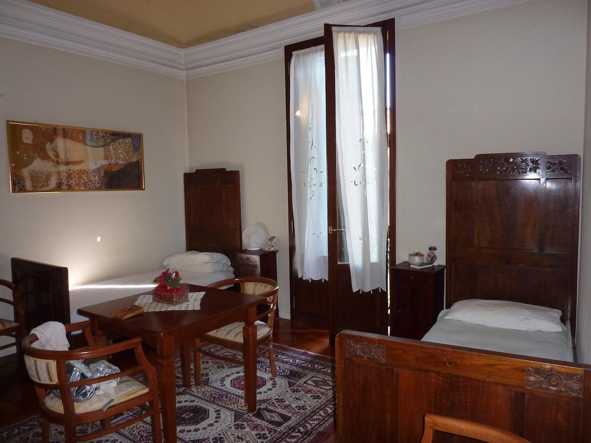 Il Giardino Segreto Bed & Breakfast Imola Oda fotoğraf